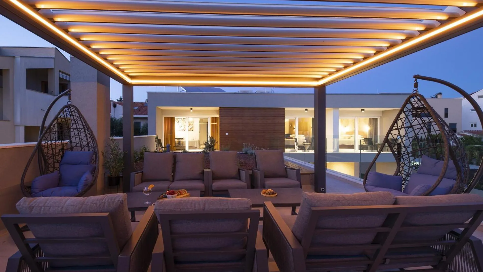 Villa Mary Lou With Heated Pool Zadar