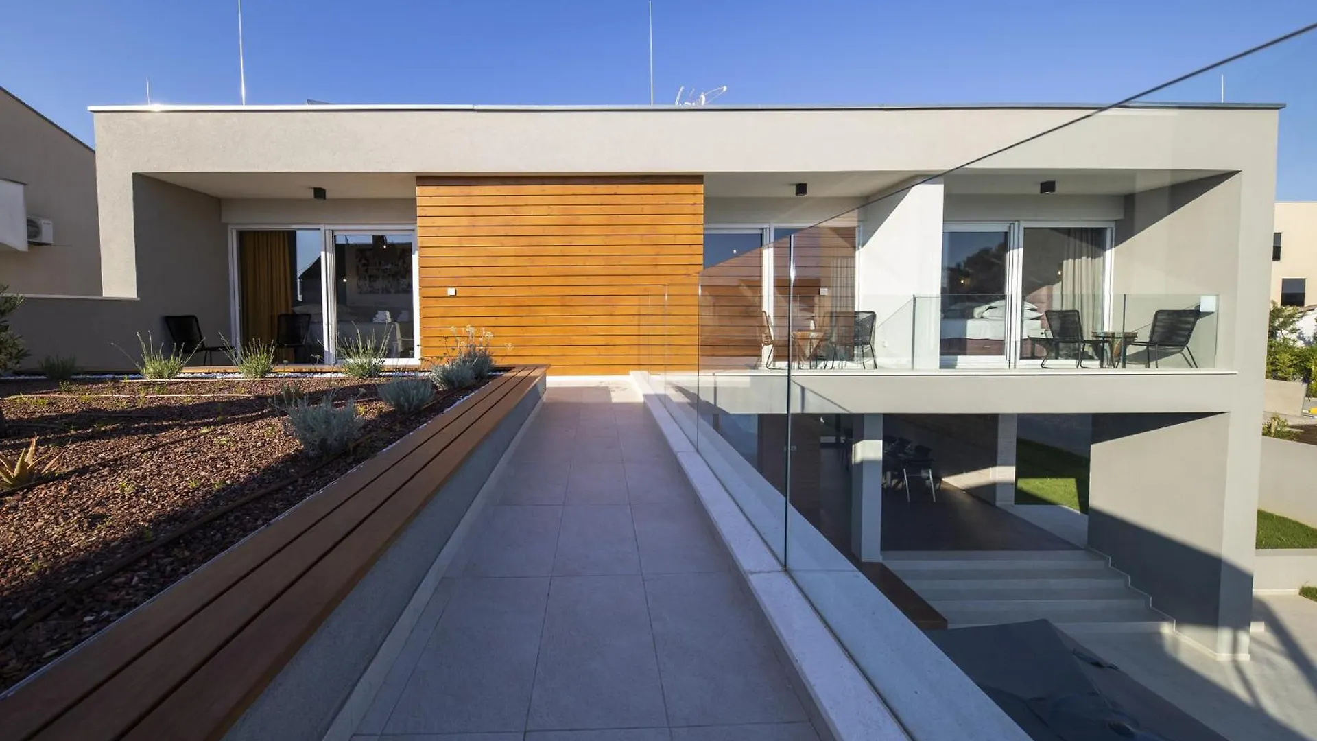 Villa Mary Lou With Heated Pool Zadar